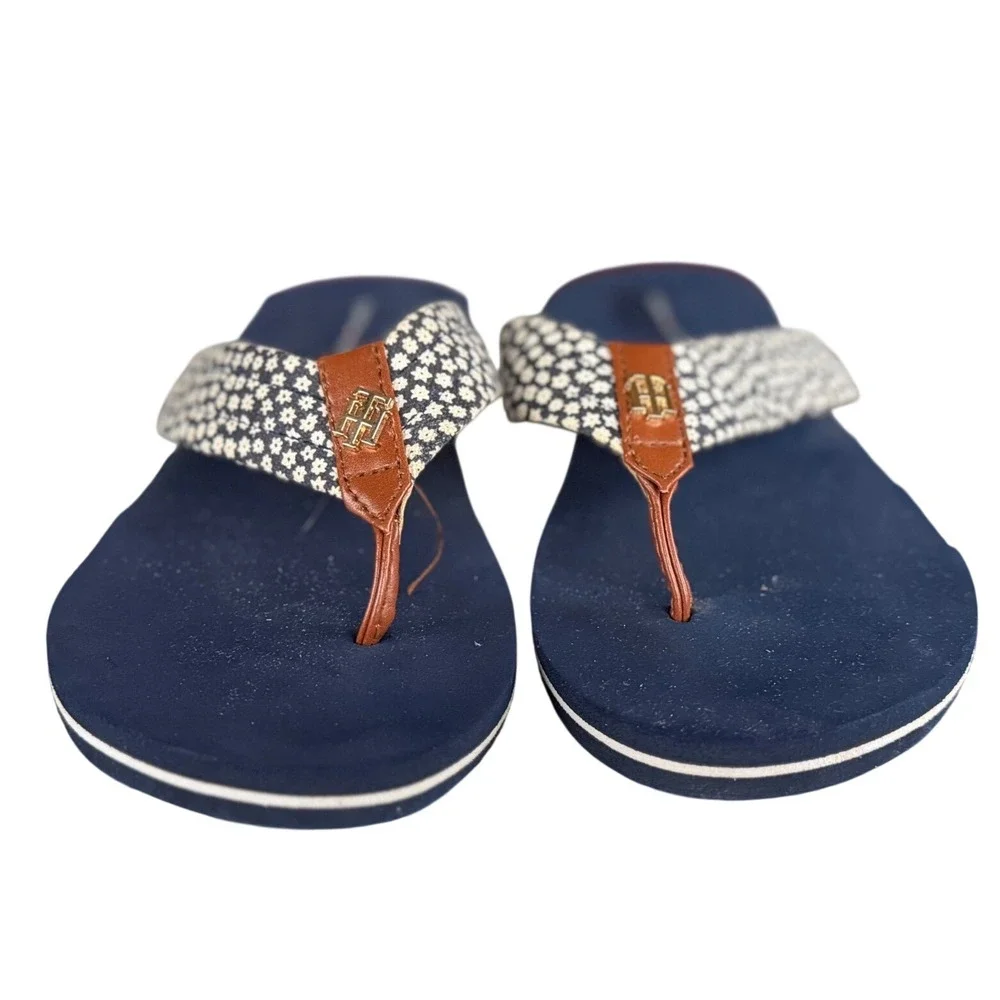 Tommy Hilfiger Womens Navy Blue Daisy Floral Flip Flop Sandals 9/10 Gold Logo
